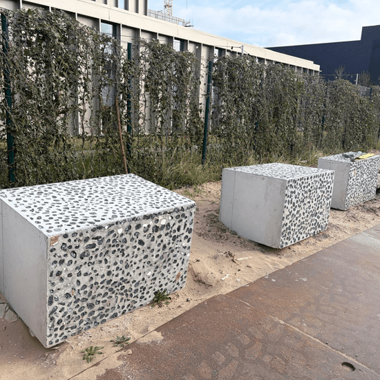 Buiten beton elementen beschermen