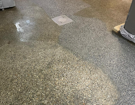 Betonnen vloer reparatie