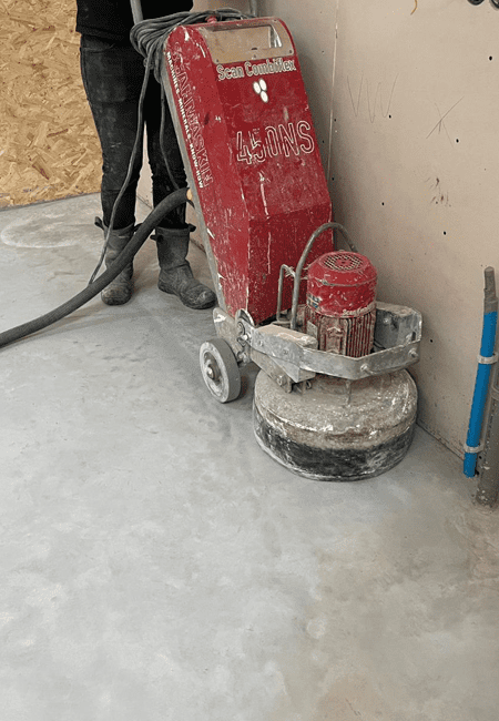 Polijsten van een betonvloer