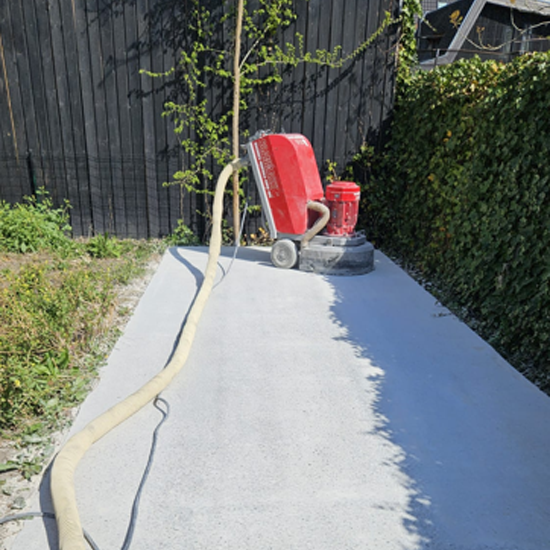 Schuren betonnen buiten terras