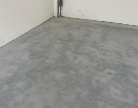 Verwijderen coating beton vloeren