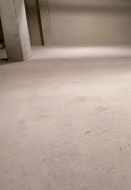 Herstelde betonvloer parkeergarage Nieuwegein